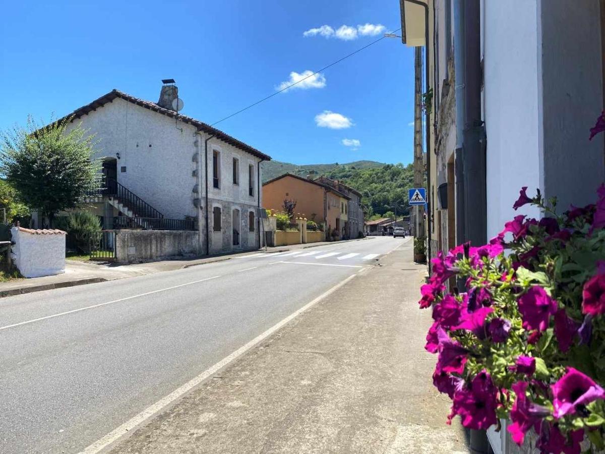 Casa Maribel Cangas De Onis Bagian luar foto